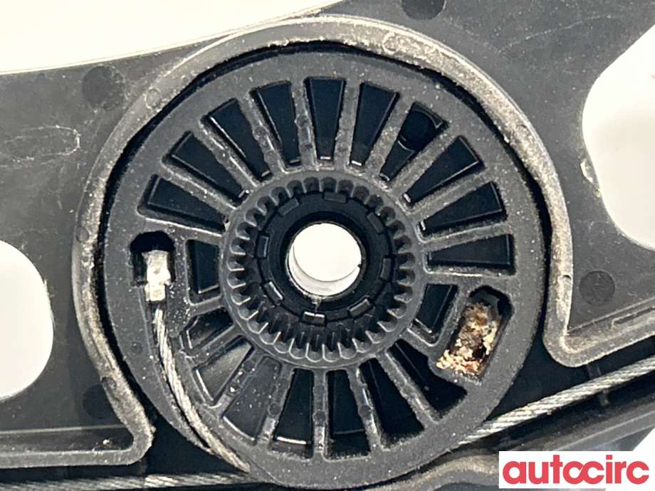 Ruteheis til Audi A4 2015-2019 (Type V, Fase 1) (B9) (B9) (AUDI|8W0839461A||8W0839461)