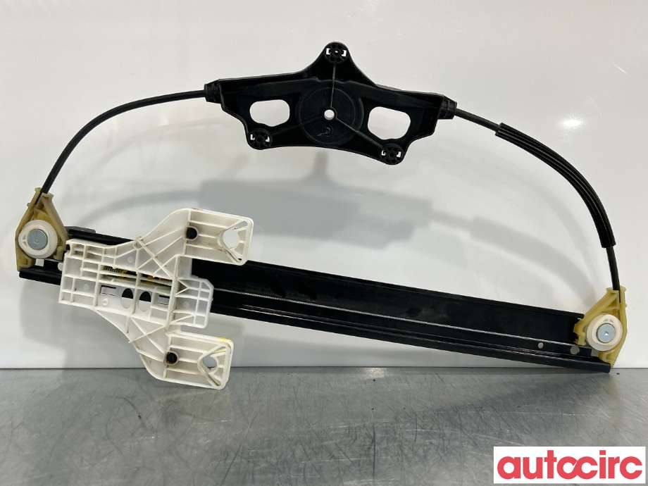 Ruteheis til Audi A4 2015-2019 (Type V, Fase 1) (B9) (B9) (AUDI|8W0839461A||8W0839461)