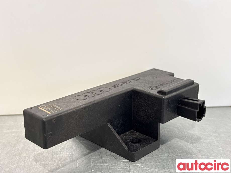Diverse deler til Audi A6 2011-2014 (Type IV, Fase 1) (C7) (C7) (AUDI|8K0907247|)