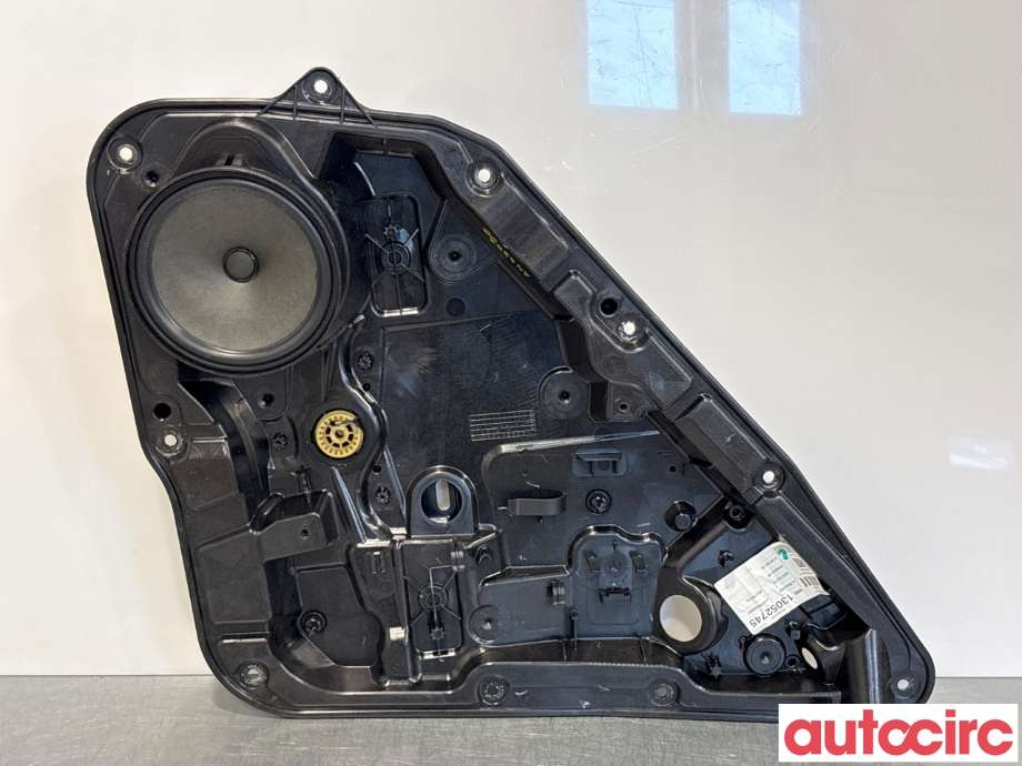 Ruteheis til Mercedes A-Klasse, 2012-2018 (W176) (W176) (MERCEDES|A1767300179)