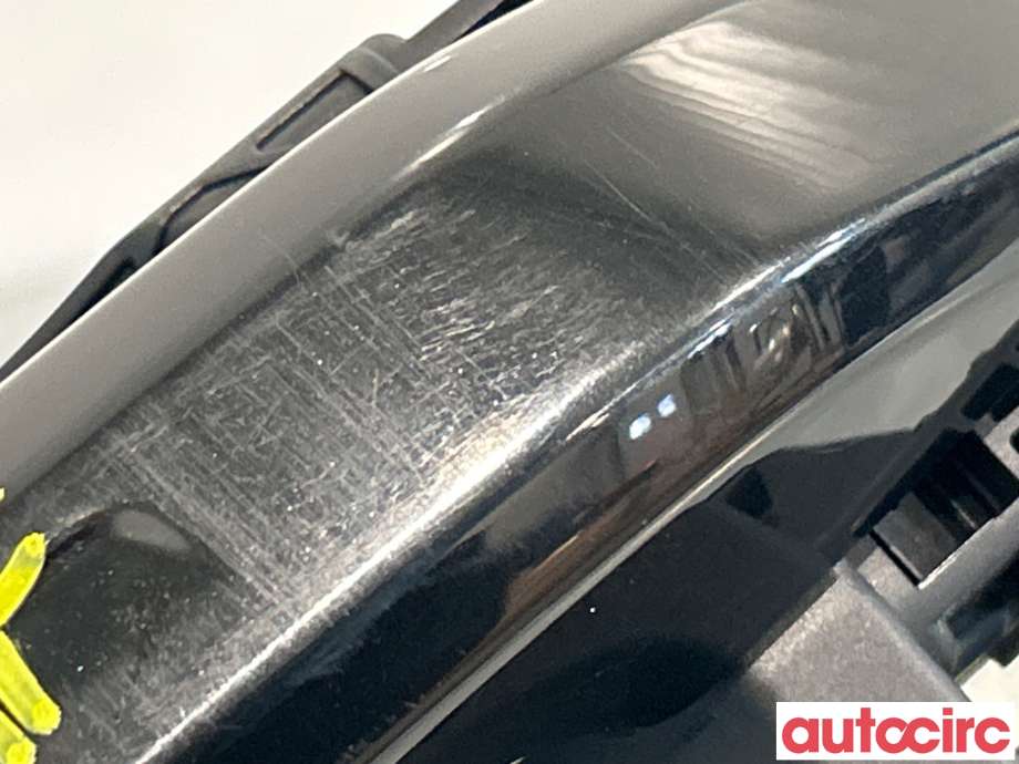 Dørhåndtak utv høyre foran til Audi A4 2015-2019 (Type V, Fase 1) (B9) (B9) (AUDI|8W0837240|8W0837812A|8W02837812A)