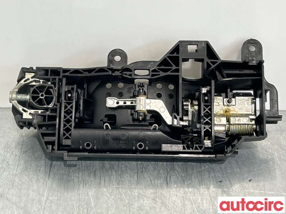 Dørhåndtak utv høyre foran til Audi A4 2015-2019 (Type V, Fase 1) (B9) (B9) (AUDI|8W0837240|8W0837812A|8W02837812A)
