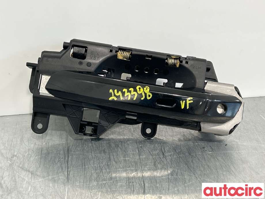 Dørhåndtak utv venstre foran til Audi A4, 2015-2019 (Type V, Fase 1) (B9) (B9) (AUDI|8W1837239)