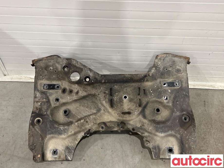 Travers foran hoved til Toyota Verso-S 2011-2015 (COMBI) (COMBI) (TOYOTA|5120152087|5120152080|)