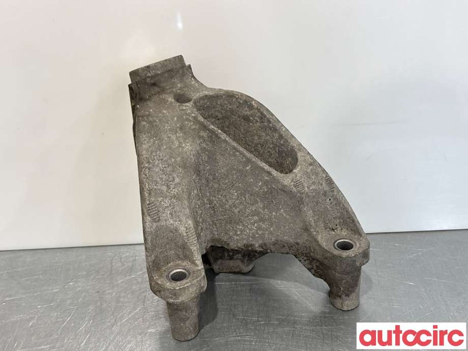 Motorfeste til Audi A5, 2007-2016 (Type I) (AUDI|8K0199307CC)