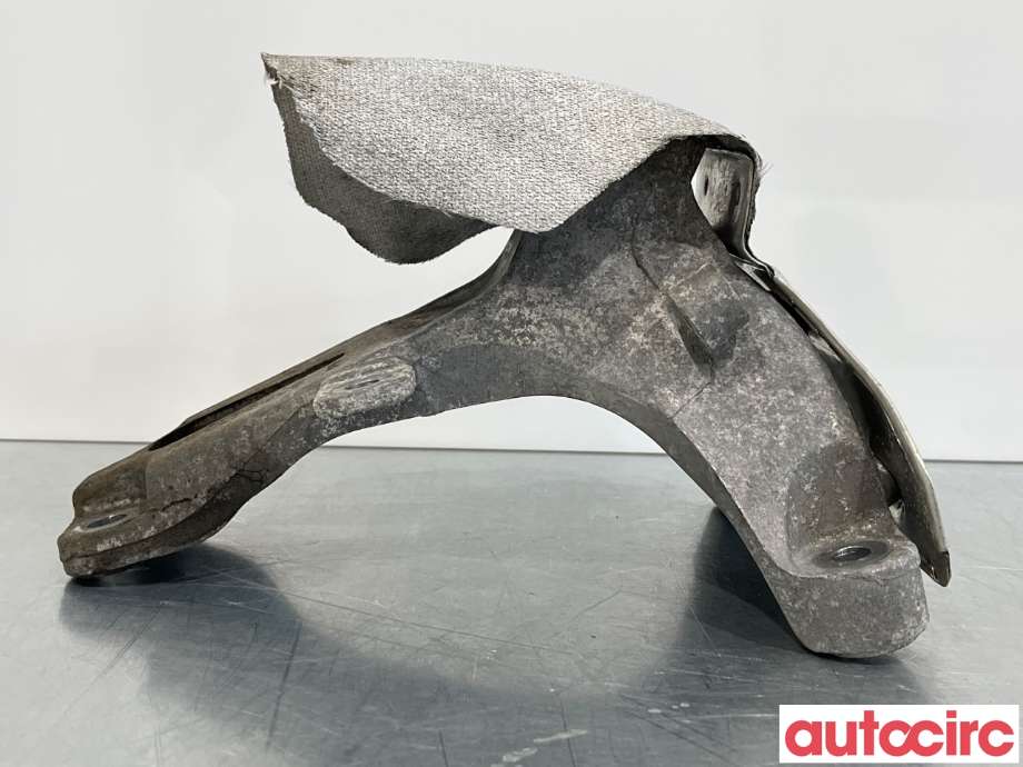 Motorfeste til Audi A6 2011-2014 (Type IV, Fase 1) (C7) (C7) (AUDI|4G0199308AE|4G0199308E)