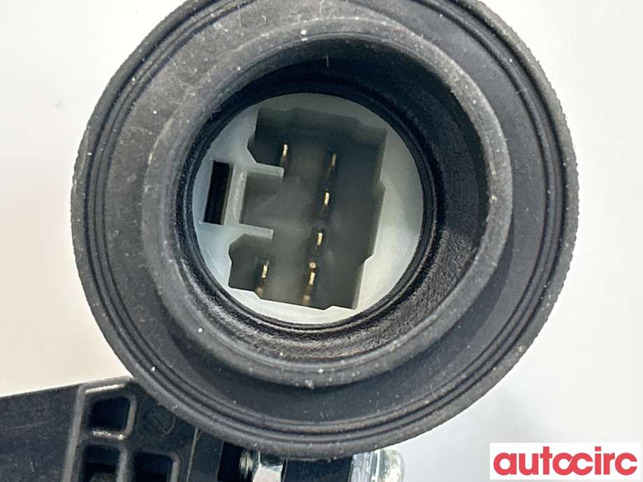 Ruteheis venstre bak til Toyota Yaris 2014-2020 (Type III, Fase 2)  (TOYOTA|698400D220||85710-0D100)