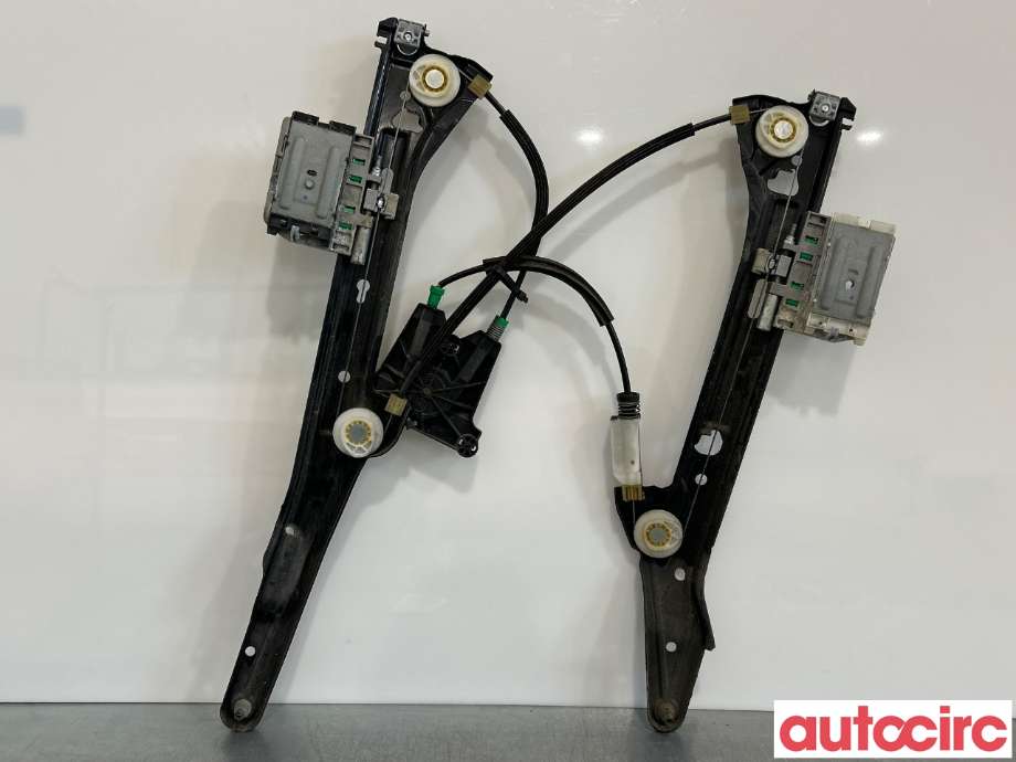 Ruteheis til Audi A5 2007-2016 (Type I) (AUDI|8T8837461B|8T8837461|8T8839451)