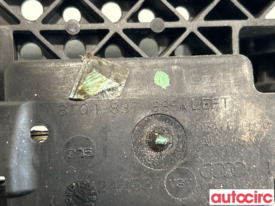 Dørhåndtak utv venstre bak til Audi A5 2007-2016 (Type I) (AUDI|8T0837205A|8T0837885|8T01837885)