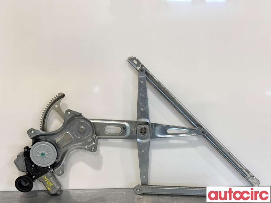 Ruteheis venstre foran til Toyota RAV4 2013-2015 (Type IV, Fase 1) (TOYOTA|8572042110|062020-3010|85720-42110)