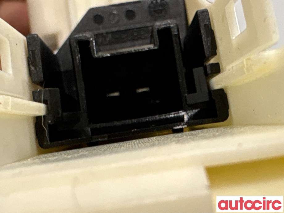 Ruteheis høyre bak til Audi A4 2007-2014 (Type IV) (B8) (B8) (AUDI|8K0959812A|1101-965577-200)