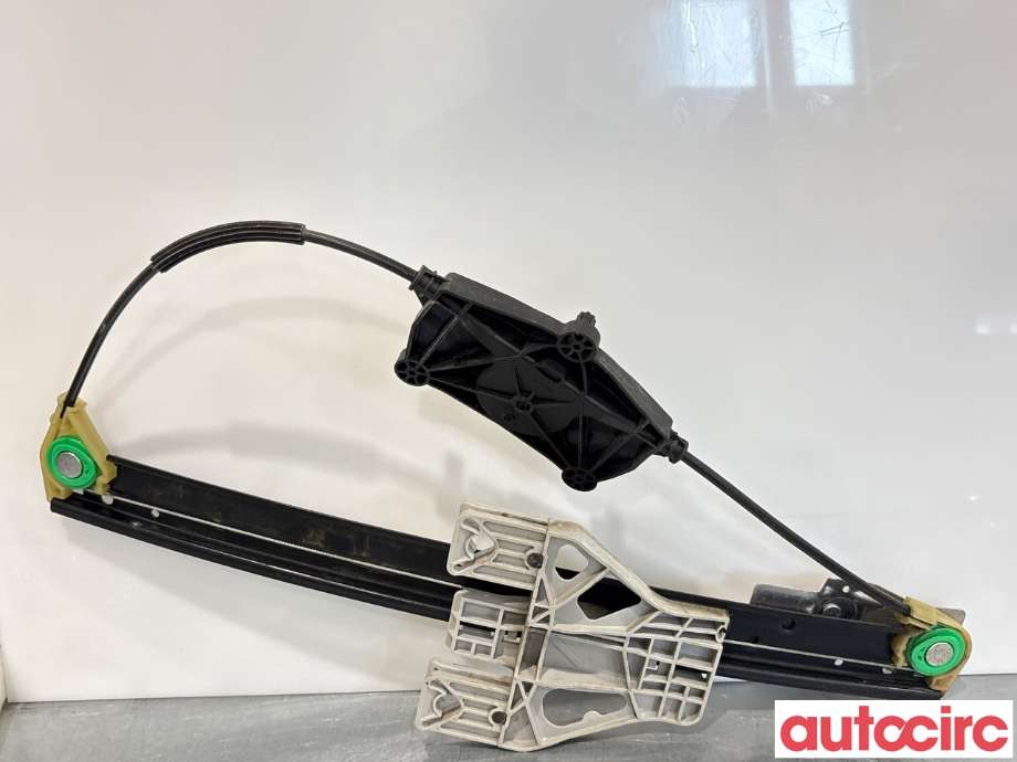 Ruteheis til Audi A4 2007-2014 (Type IV) (B8) (B8) (AUDI|8K0839462A|1021-923065-100|8K0839462C)