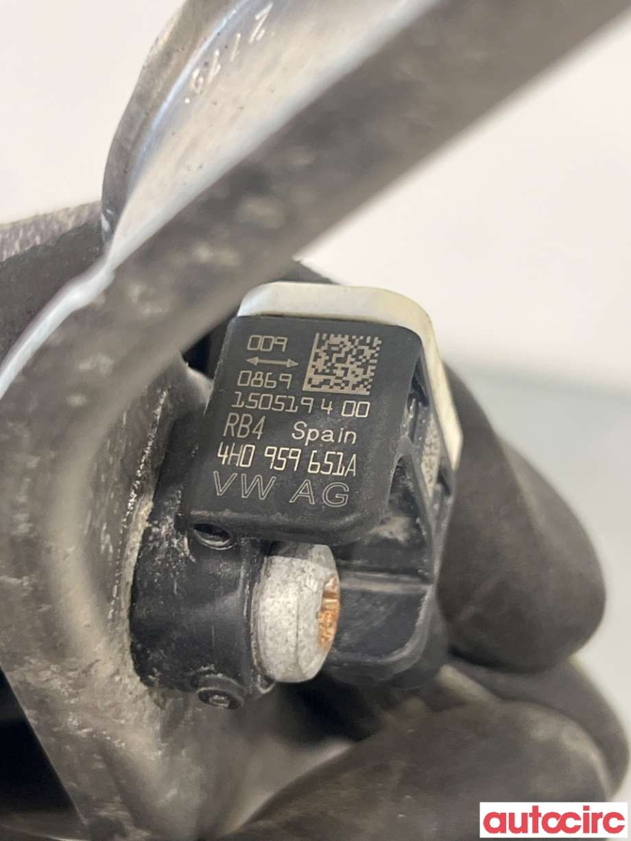 Diverse deler til Audi A6, Allroad 2015-2019 (Type III, Fase 2) (C7) (C7) (AUDI|4G0807591B|4H0959651A)