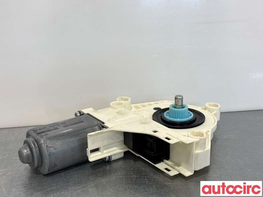 Ruteheis høyre foran til Audi A4 2007-2014 (Type IV) (B8) (B8) (AUDI|8T0959802B|1101-965575-200|8K0959802A)