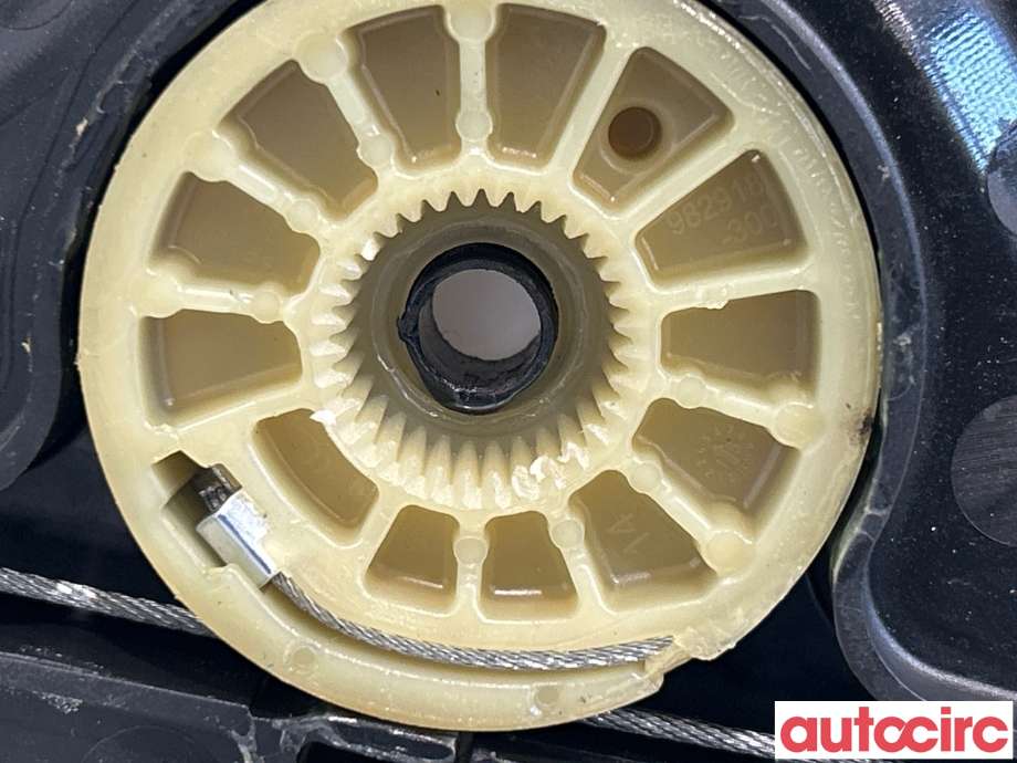 Ruteheis til Audi Q5 2012-2017 (Type I, Fase 2) (AUDI|8R0839462E|1021-966620-108)
