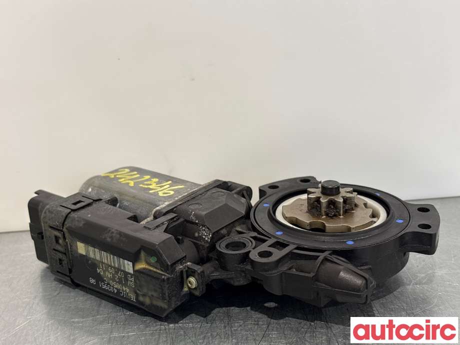 Ruteheis venstre foran til Hyundai Ix35 2010-2015 (HYUNDAI|824502S010|402389C|)