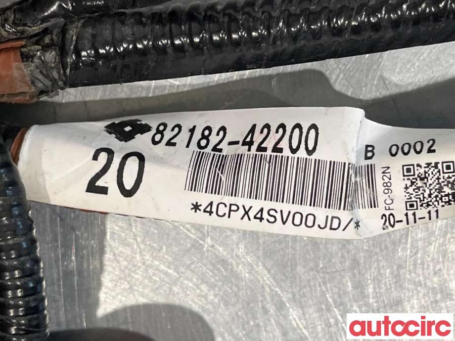Ledningsnett til Toyota RAV4 2019-->> (Type V)  (TOYOTA|8218242200|82182-42200)