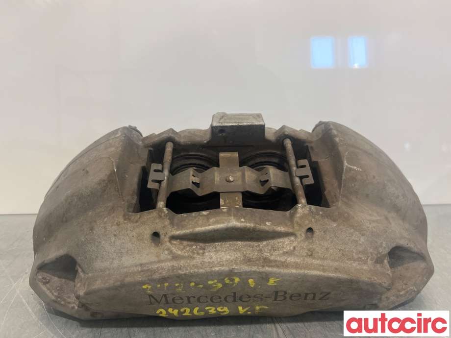 Bremsecaliper venstre foran til Mercedes C-Klasse, 2014-2018 (Fase 1) (W205) (W205) (MERCEDES|A0114219798)