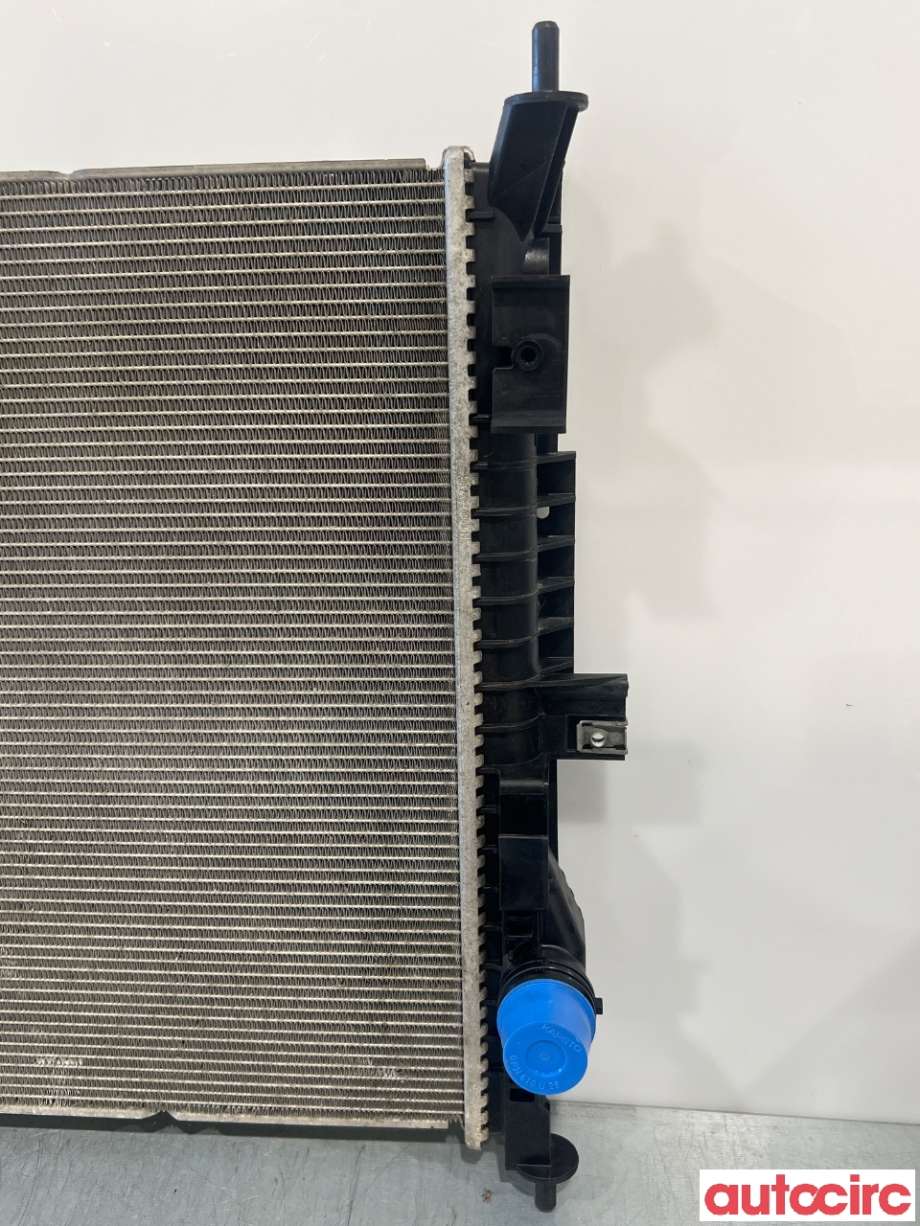 Radiator (automat gir) til Peugeot 308 2013-2021 (Type II)  (PEUGEOT|9675747980|)
