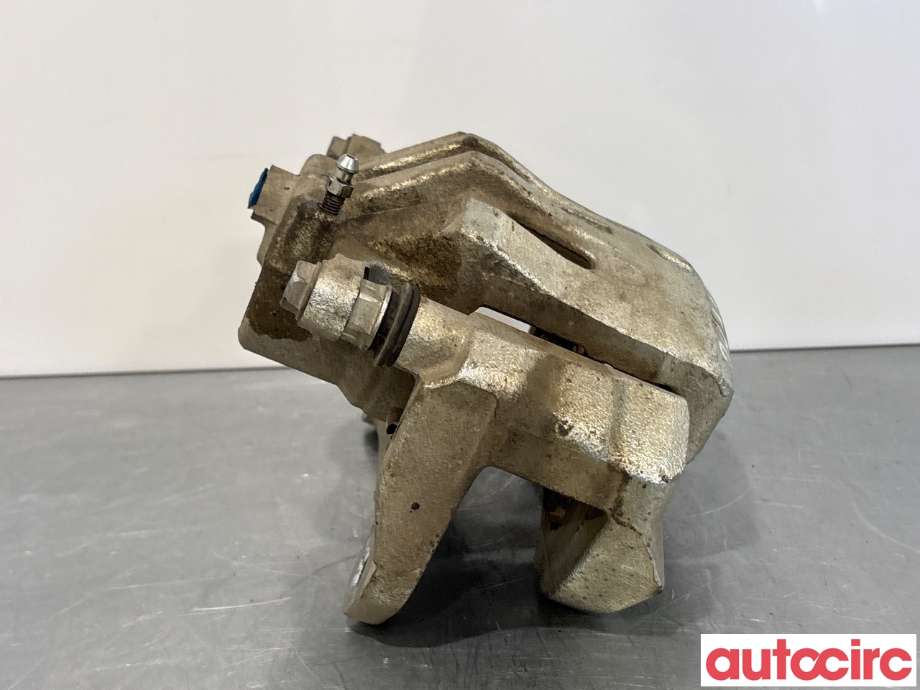 Bremsecaliper høyre foran til Lexus RC 2015-->> (LEXUS|4773042130|)
