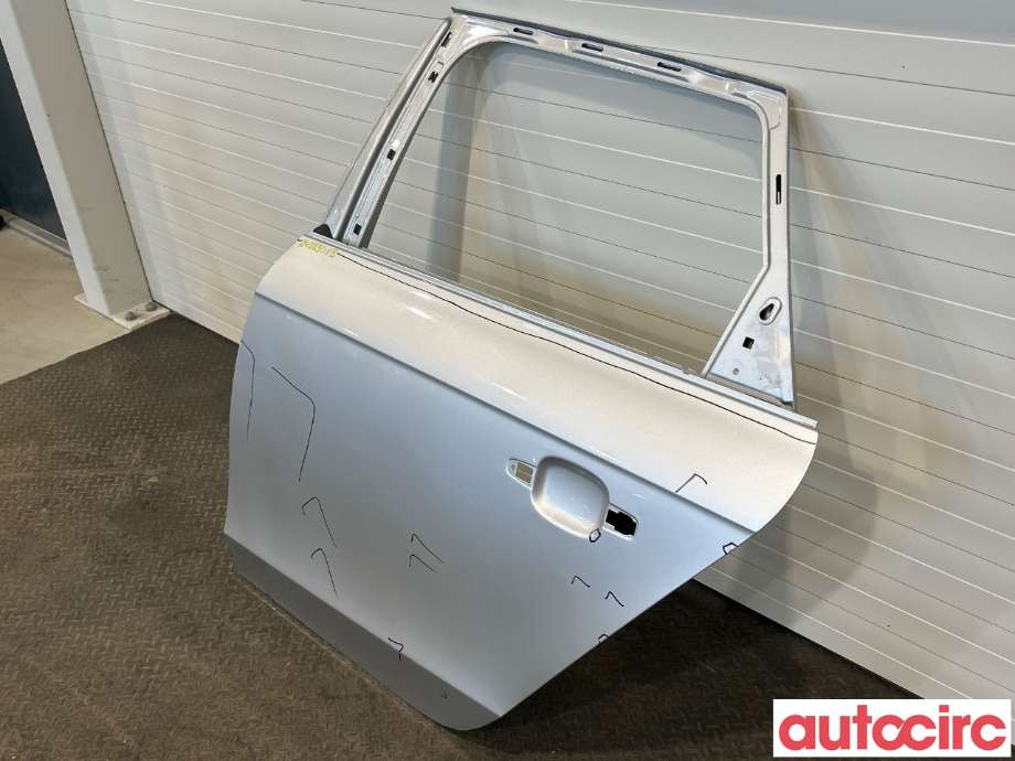 Dør venstre bak til Audi A4 2007-2014 (Type IV) (B8) (B8) (AUDI|8K5833051D|8K9833051D)
