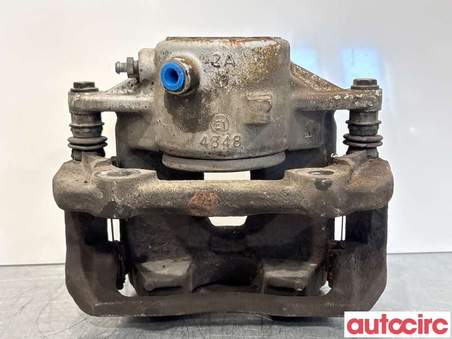 Bremsecaliper høyre foran til Mercedes C-Klasse 2011-2014 (Fase 2) (W204) (W204) (MERCEDES|A2044212681|)