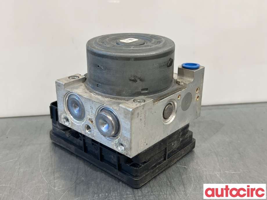ABS sentral til Mercedes C-Klasse 2014-2018 (Fase 1) (W205) (W205) (MERCEDES|A2054313712|100220-0522|A2054313612)