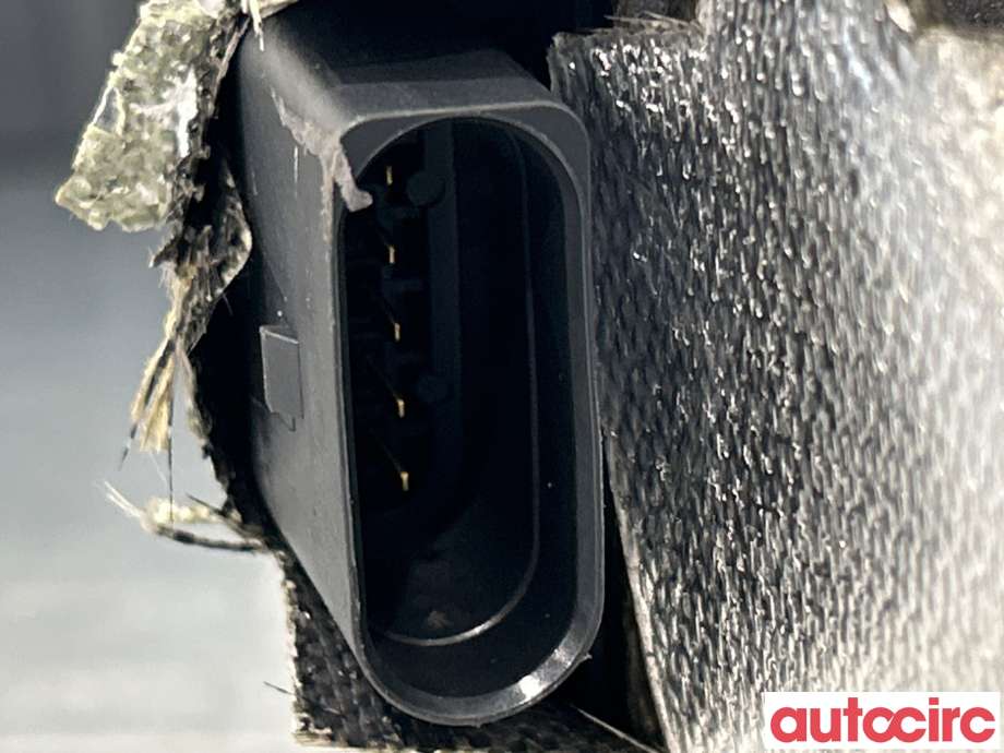 EGR-kjøler til Audi A4 2015-2019 (Type V, Fase 1) (B9) (B9) (AUDI|04L131512A|)