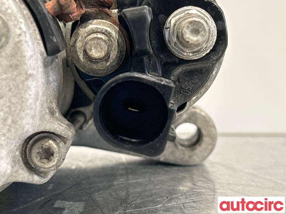 Starter diesel til Audi A4 2015-2019 (Type V, Fase 1) (B9) (B9) (AUDI|04L911024A|MS438000-3780)