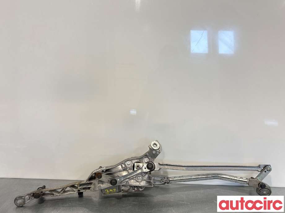 Viskermotor frontrute til Mercedes C-Klasse 2011-2014 (Fase 2) (W204) (W204) (MERCEDES|A2048201040|1397220666)