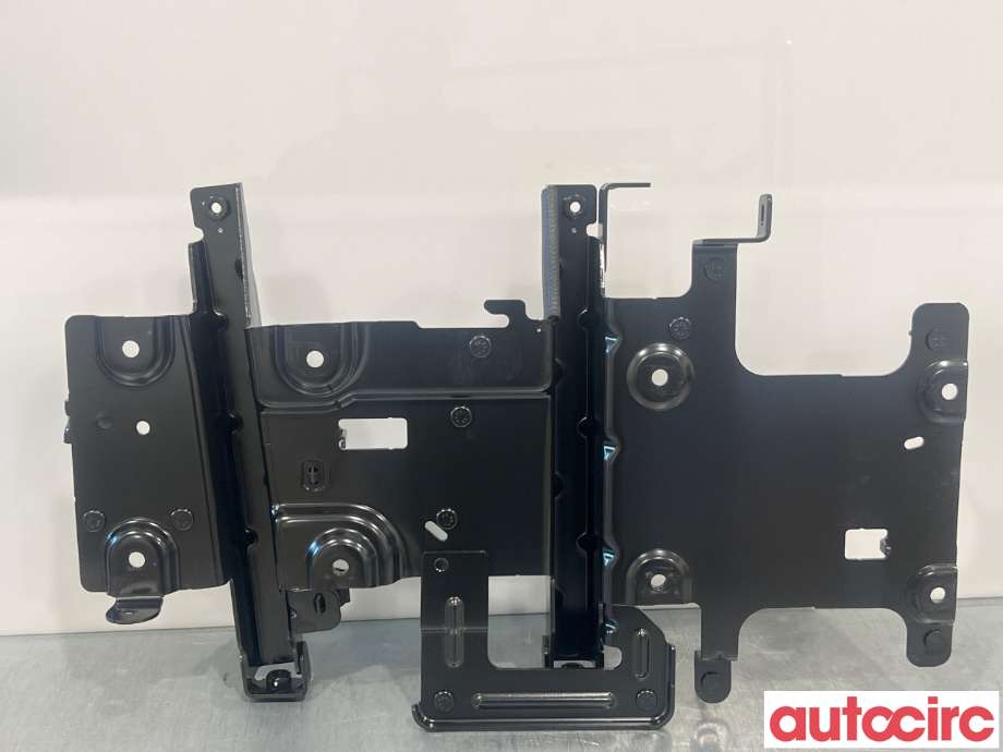 Batterikasse/feste til Opel Mokka E 2020-->> (Type II)  (OPEL|9847329180|)