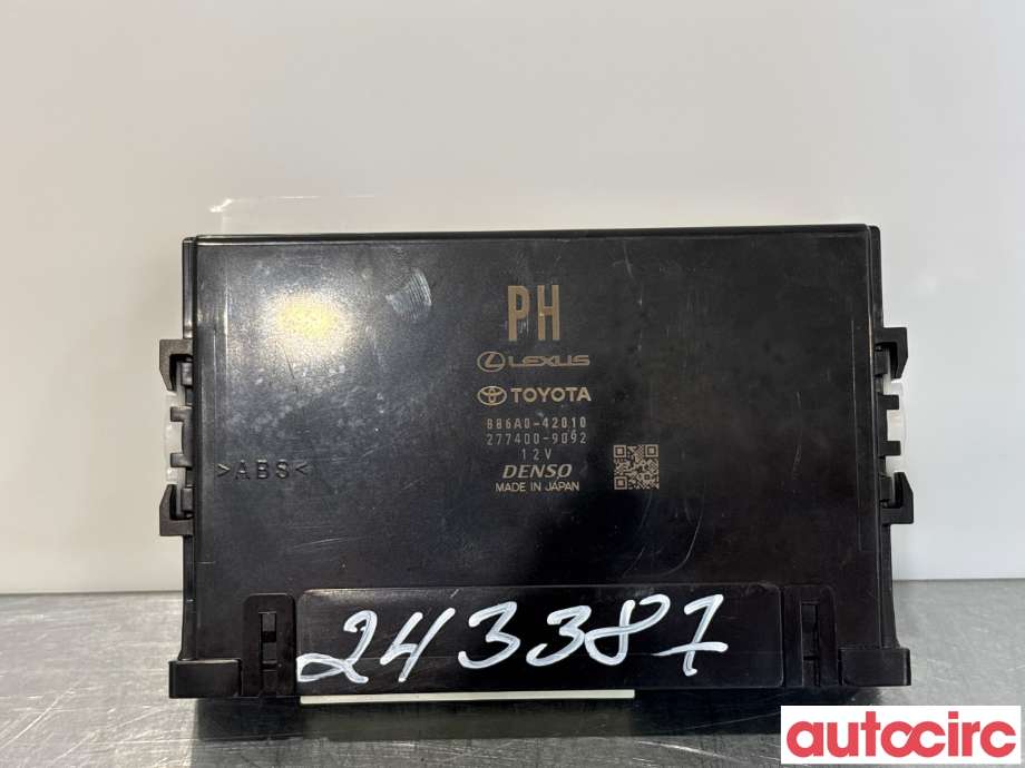Styreenhet klima/aircondition til Toyota RAV4, 2019-->> (Type V) (TOYOTA|886A042010)