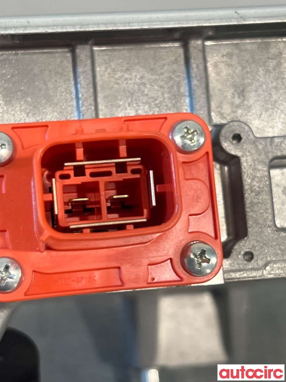 Inverter hybrid til Toyota RAV4 2019-->> (Type V) (TOYOTA|8267042020||82670-42020)