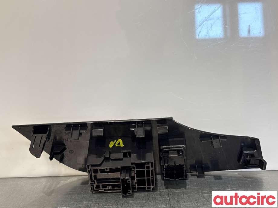 Bryter ruteheis til Toyota RAV4 2019-->> (Type V) (TOYOTA|8481012120|)