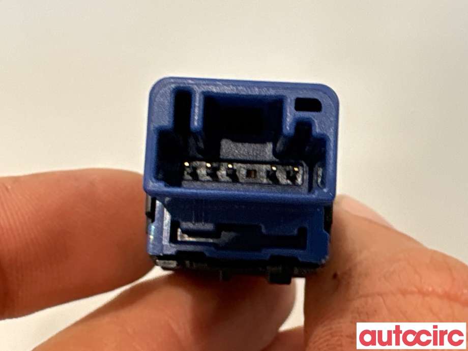 Bryter rutevarme til Toyota RAV4 2019-->> (Type V) (TOYOTA|8479542010|)