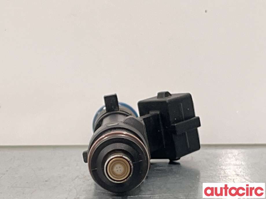 Dyse innsprøyting bensin til Opel Corsa D 2006-2014  (OPEL|24420543|)