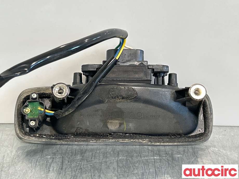 Bryter baklukeåpner til Suzuki Swift 2005-2010 (SUZUKI|82850-63JB0-ZY4|82851-63JB)