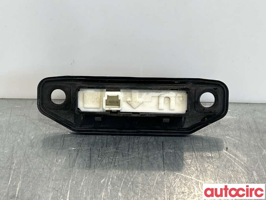 Bryter baklukeåpner til Toyota Yaris 2014-2020 (Type III, Fase 2) (TOYOTA|8484002060|)