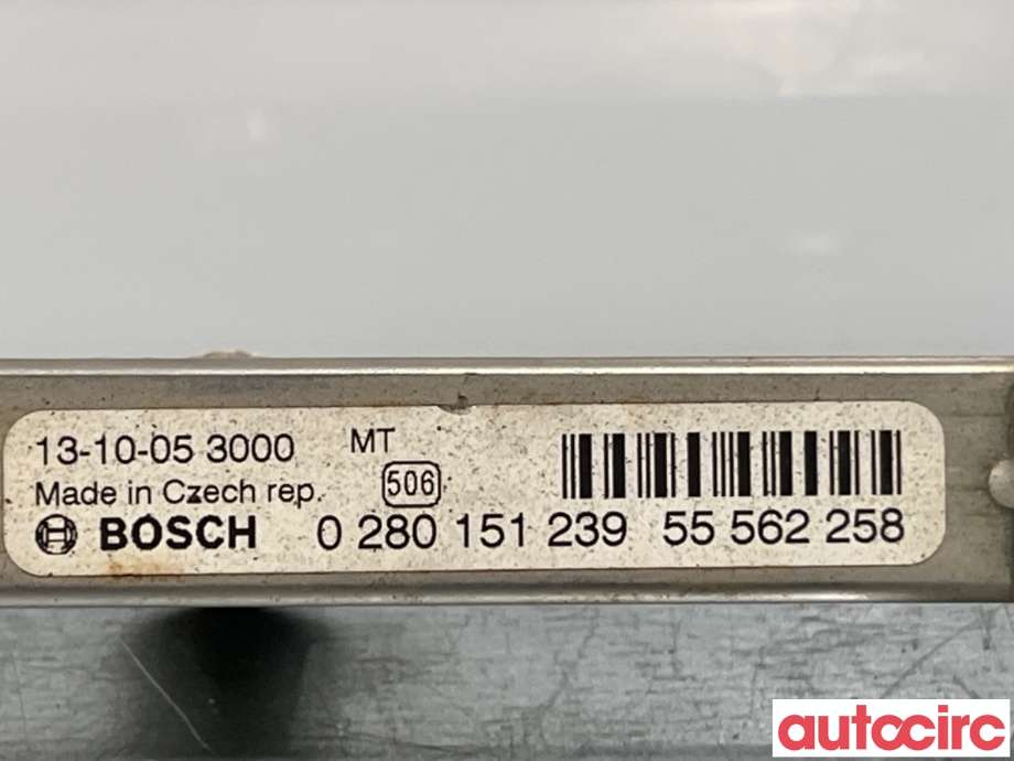 Dyseskinne (fuelrail) til Opel Corsa D 2006-2014  (OPEL|55562258|)