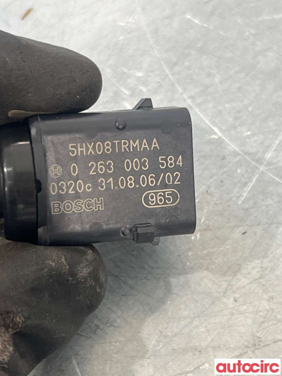 Parkeringssensor bak til Jeep Commander 2006-2009 (JEEP|5HX08TZZAA|0263003584|5HX08TRMAA)
