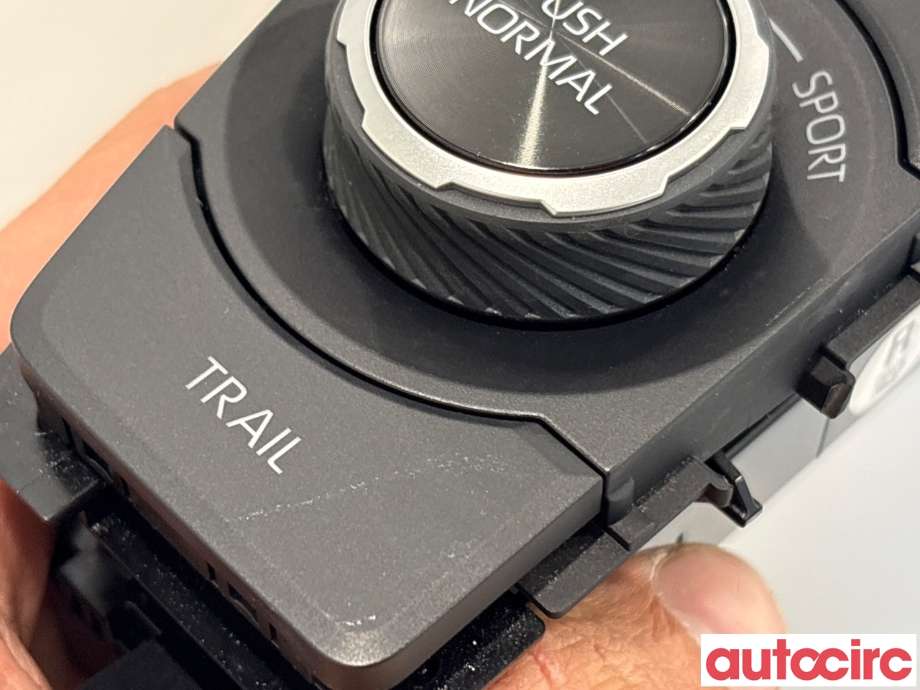Bryter diverse til Toyota RAV4 2019-->> (Type V) (TOYOTA|8401042220|)