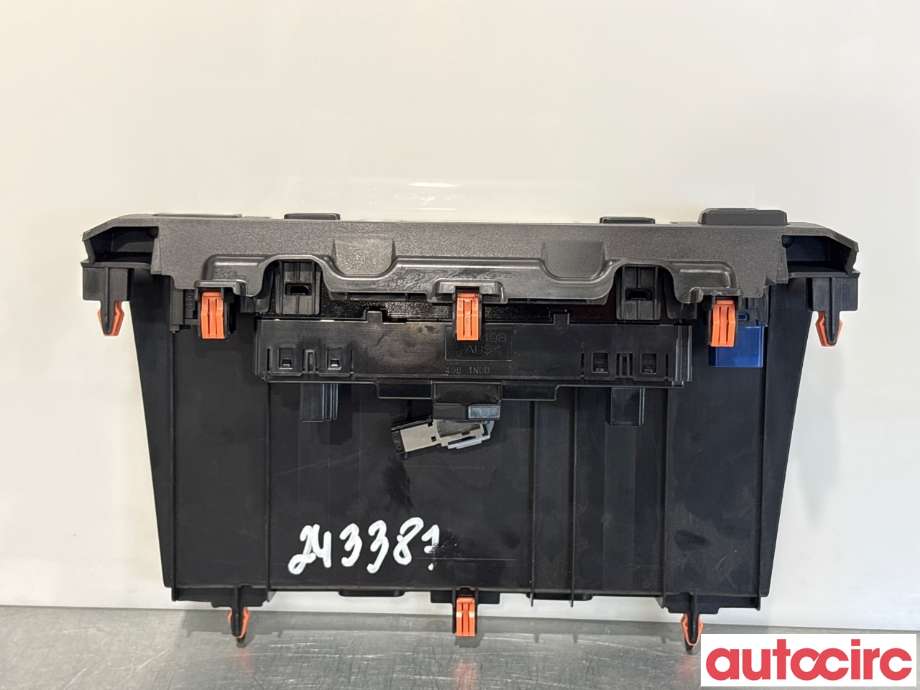 Bryter setevarme til Toyota RAV4 2019-->> (Type V)  (TOYOTA|8475242010|)