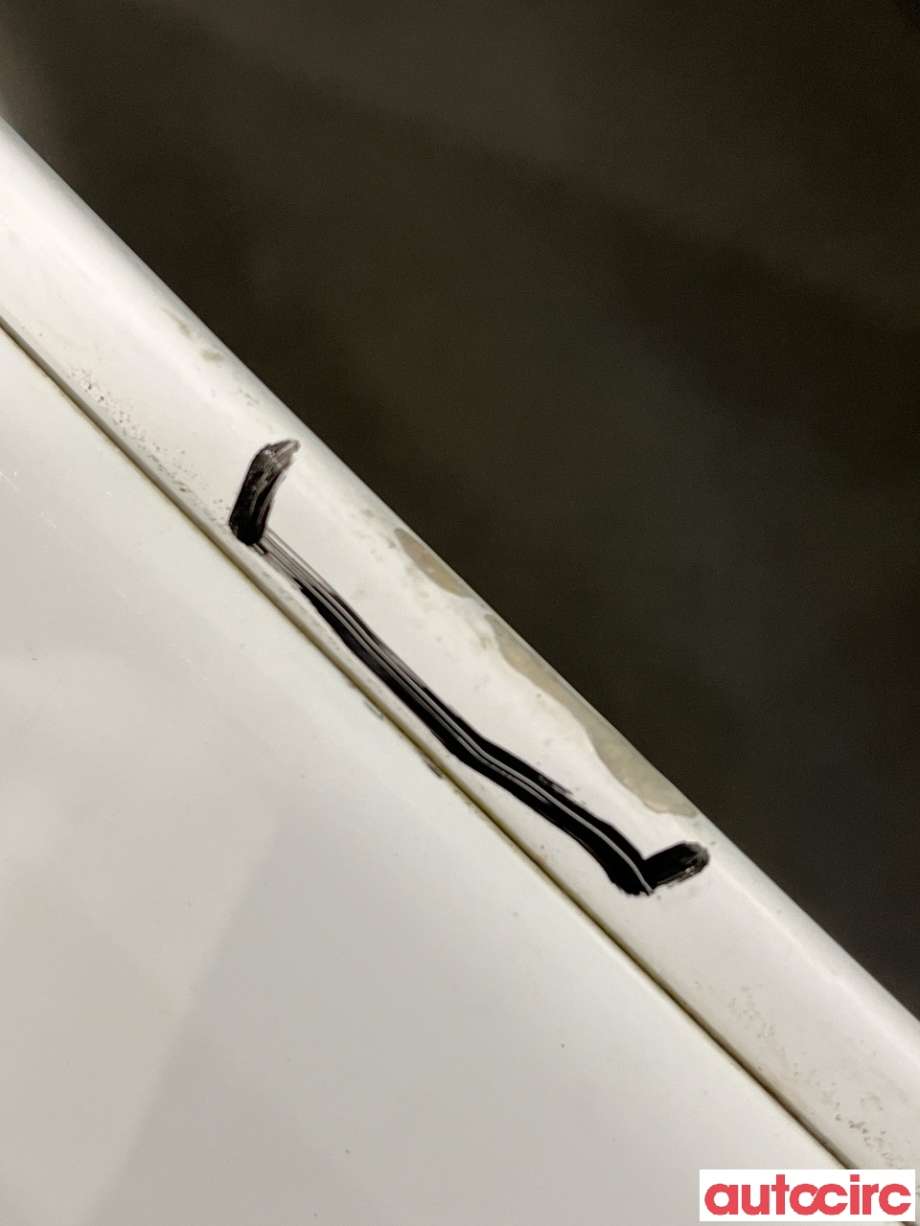Bakluke til Ford Mondeo 2014-2019 (Type V, Fase 1) (FORD|2458952|DS73-N404W15-CG)