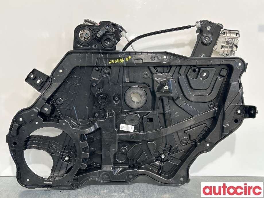 Ruteheis til Tesla Model Y 2021-2024 (Type I) (TESLA|1526801-00-G||1495509-97-E)