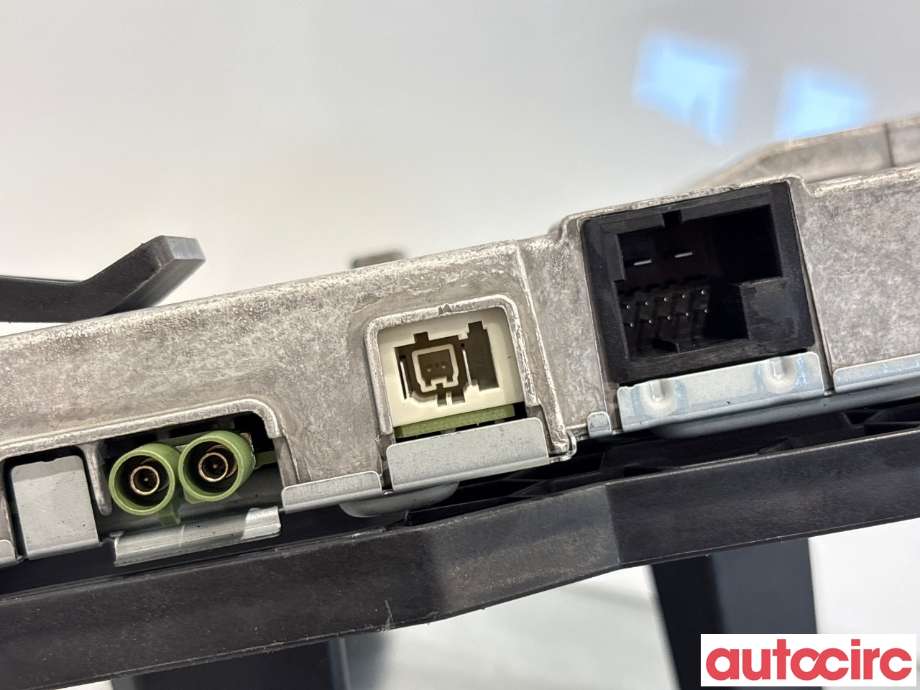 Styreenhet diverse til Mercedes EQE 2022-->>  (MERCEDES|A2069004618||A2069000123)