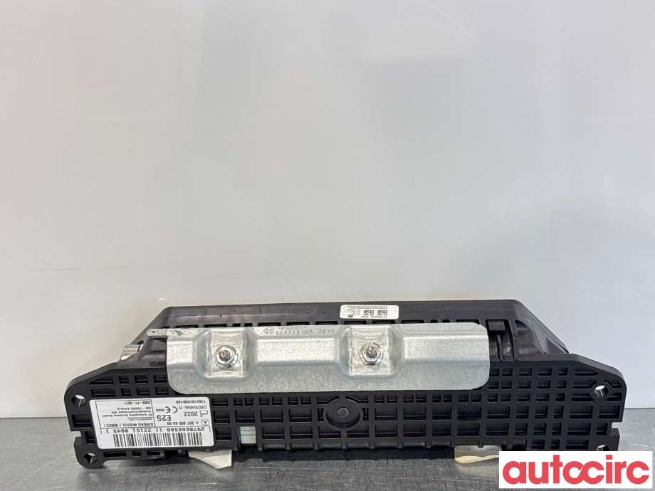 Airbag kne til Mercedes EQE 2022-->>  (MERCEDES|A2978606500|)