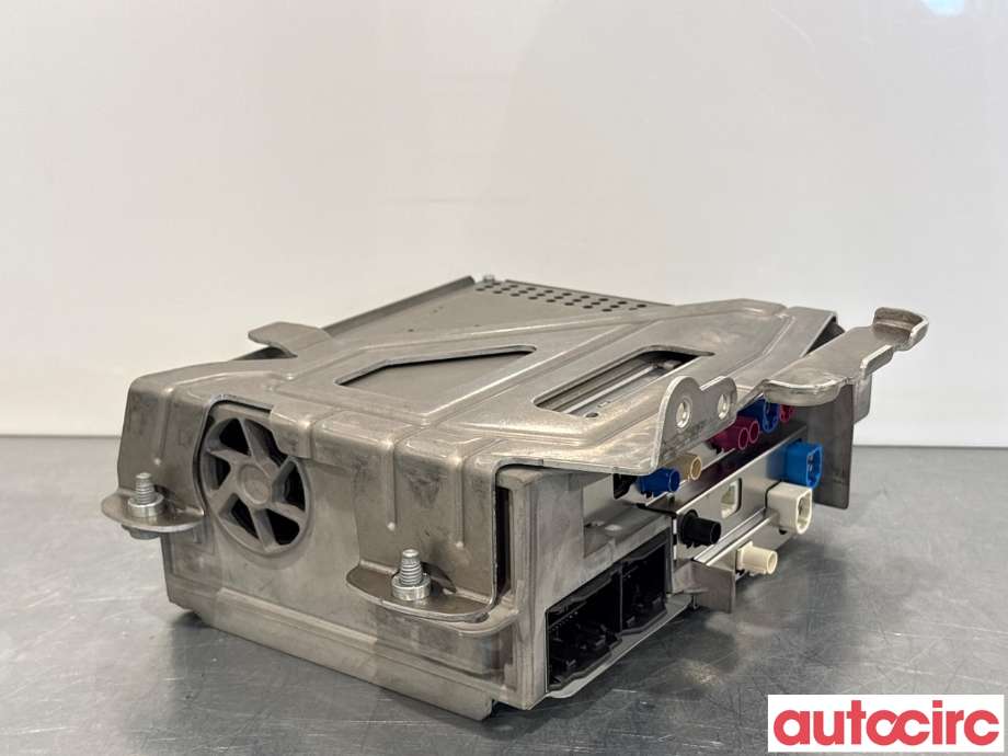 Bilstereo navigasjon til Mercedes EQE 2022-->>  (MERCEDES|A2979004514||A2979004617)