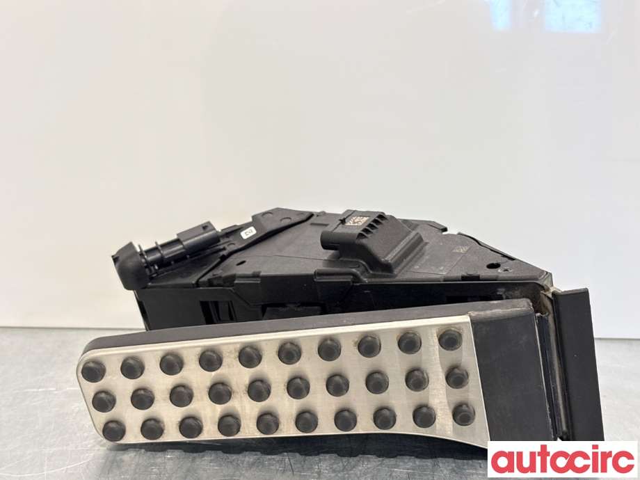 Pedal gass til Mercedes EQE 2022-->>  (MERCEDES|A2233000500|)