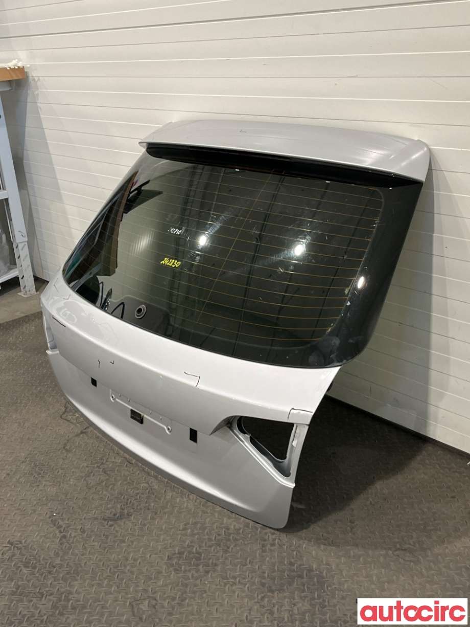Bakluke combi til Audi A4 2007-2014 (Type IV) (B8) (B8) (AUDI|8K9827023)