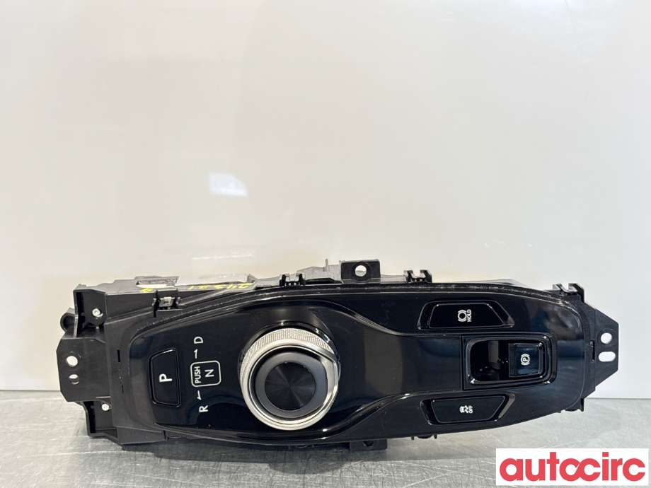 Bryter diverse til Lexus RC, 2015-->> (LEXUS|3355046020)